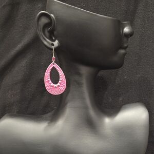Elegant Pink Teardrop Earrings